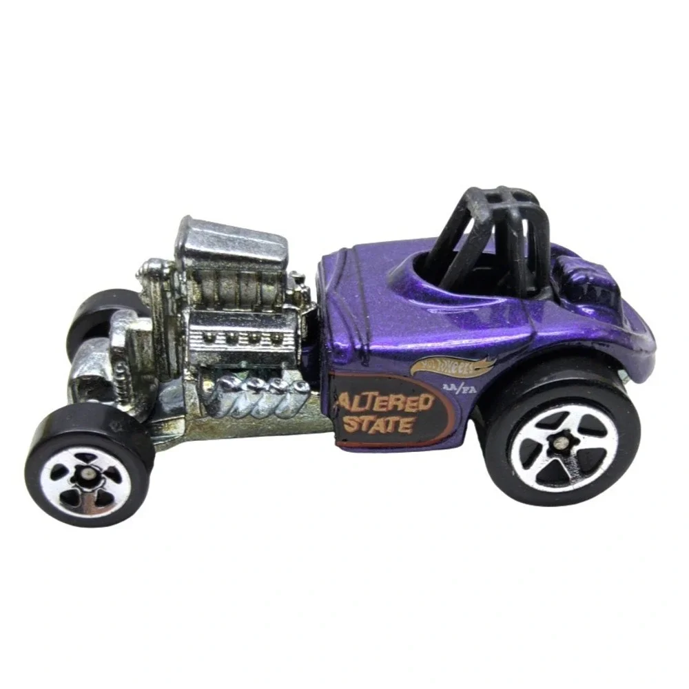 Hot‎ Wheels 2001  Altered State Purple